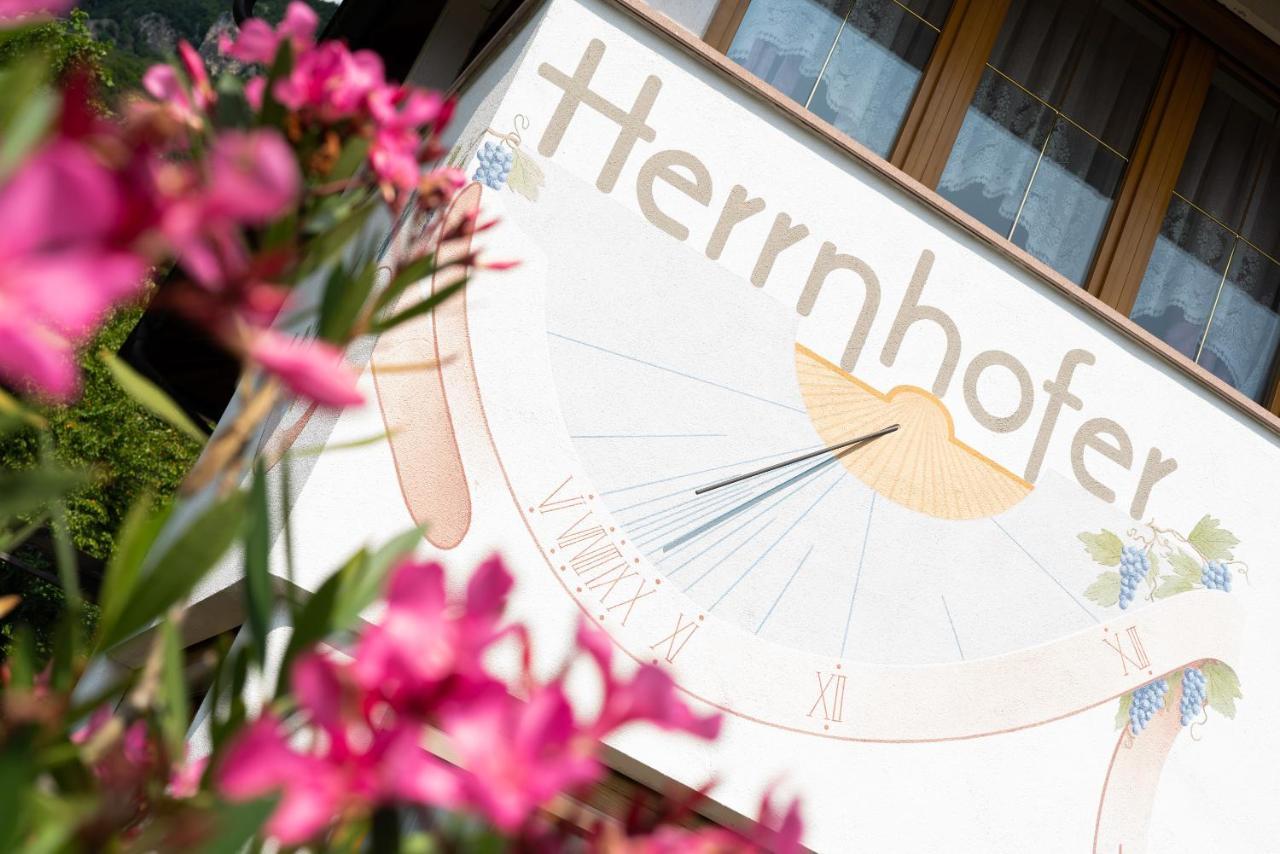 Apartments Herrnhofer كالدورا المظهر الخارجي الصورة
